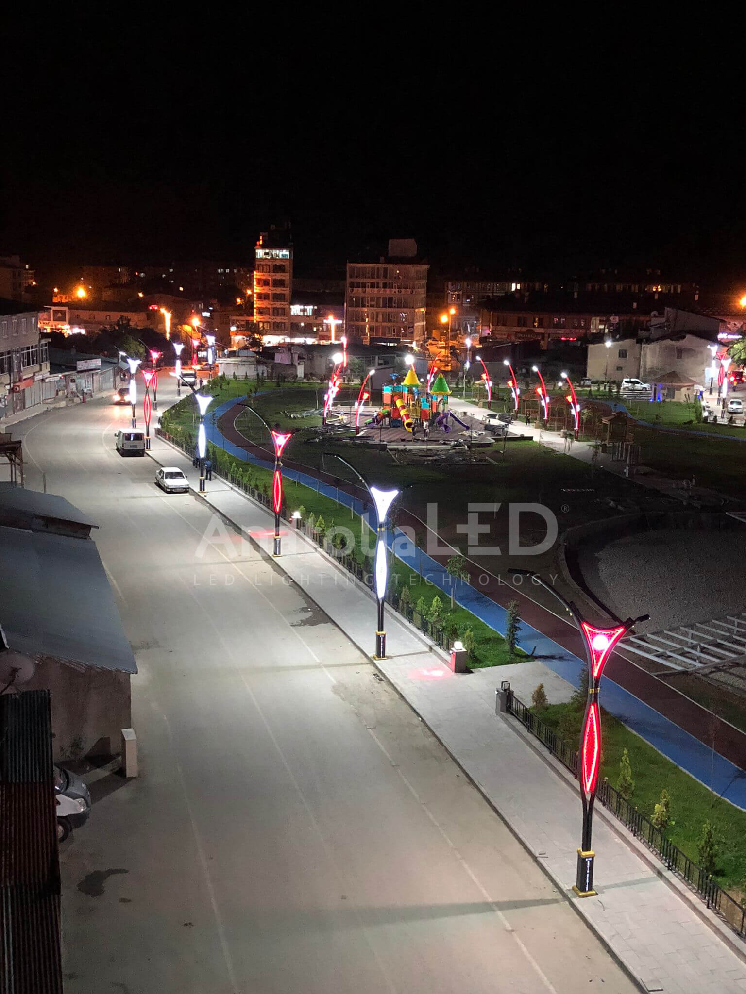 Anatolia LED | Erciş Belediyesi Erciş Millet Bahçesi TEDAŞ Onaylı 8+6,5 Metre Ant Swan Modeli Dekoratif Aydınlatma Yapım İşi – 2021