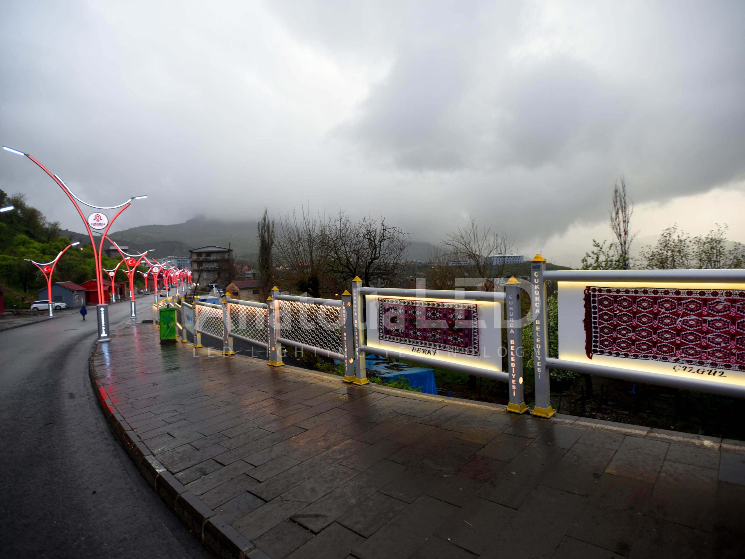 Anatolia LED | Hakkari Çukurca Belediyesi – Dekoratif Ledli Korkuluk Yapım İşi – 2019