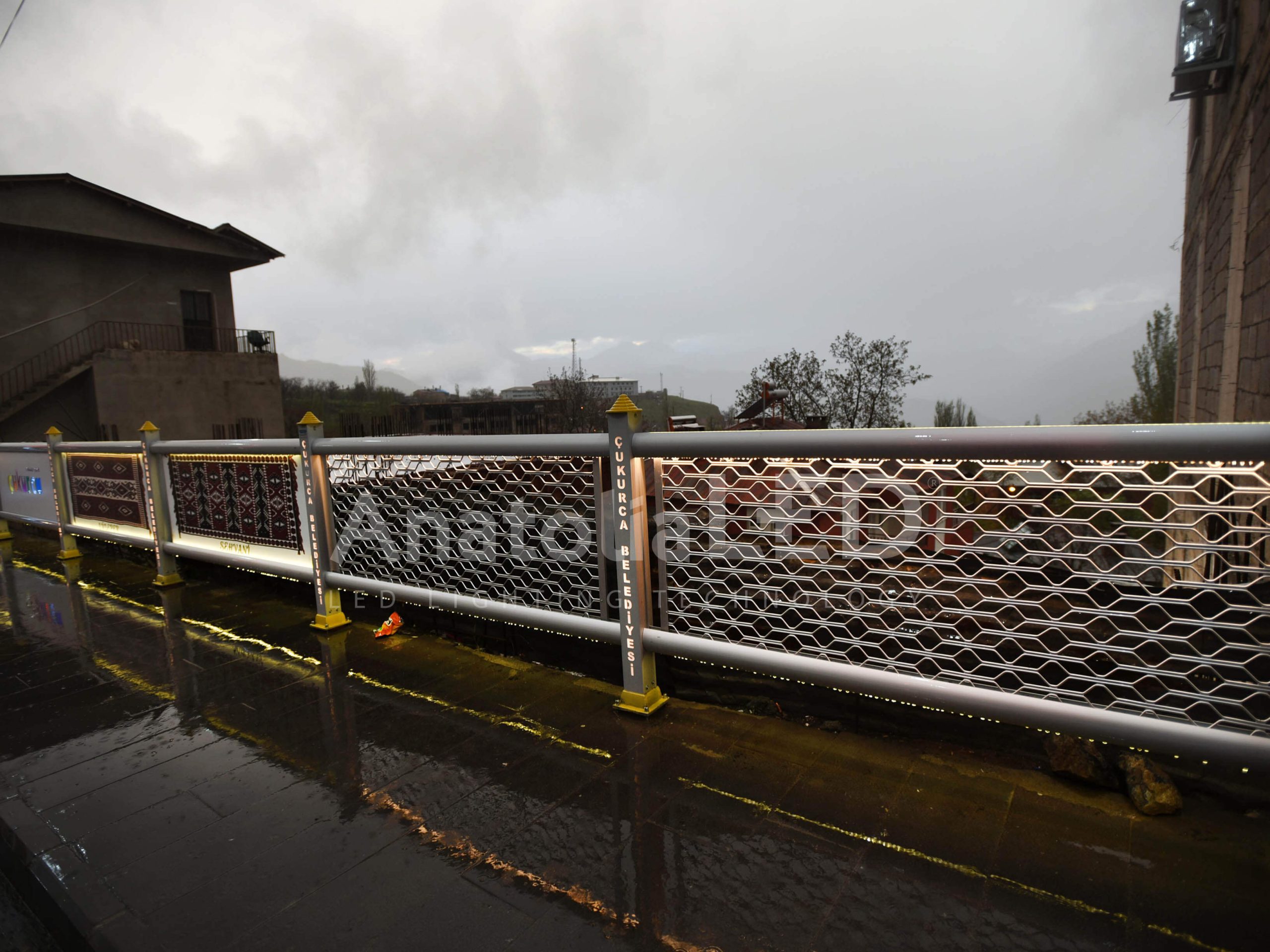 Anatolia LED | Hakkari Çukurca Belediyesi – Dekoratif Ledli Korkuluk Yapım İşi – 2019