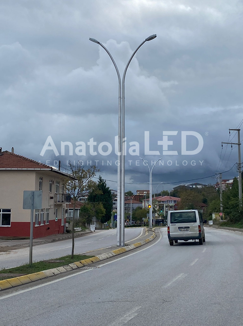 Anatolia LED | Kocaeli Büyükşehir Belediyesi Konik Direk Projesi