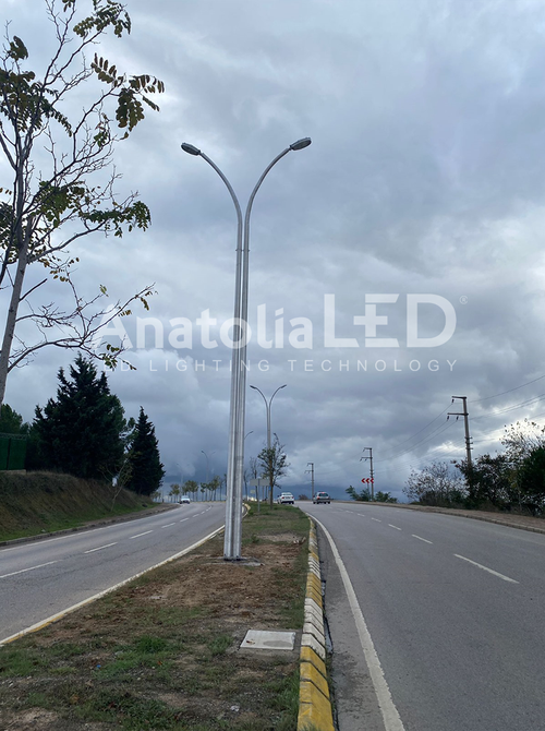 Anatolia LED | Kocaeli Büyükşehir Belediyesi Konik Direk Projesi
