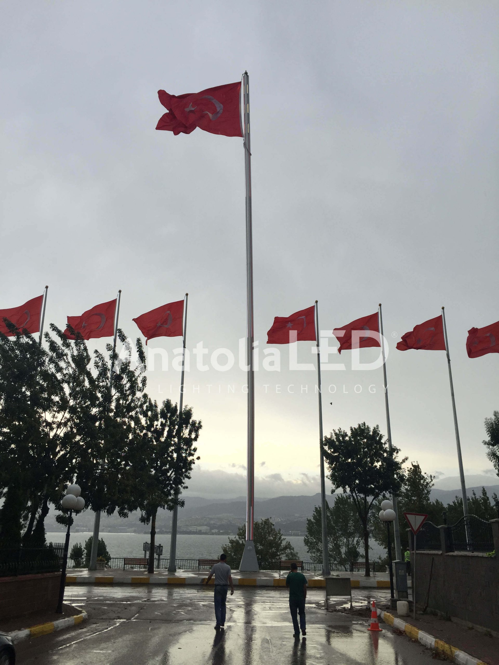 Anatolia LED | Kocaeli Derince Dekoratif Ledli Bayrak Aydınlatma 2014