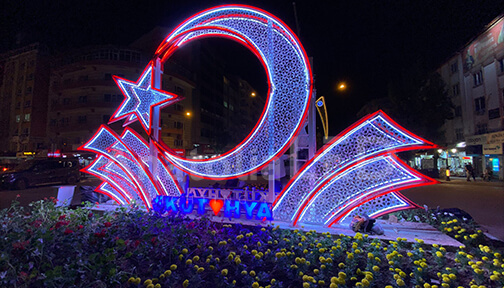 Anatolia LED | Kütahya Belediyesi Ay Yıldız Şehir Görseli Yapım İşi