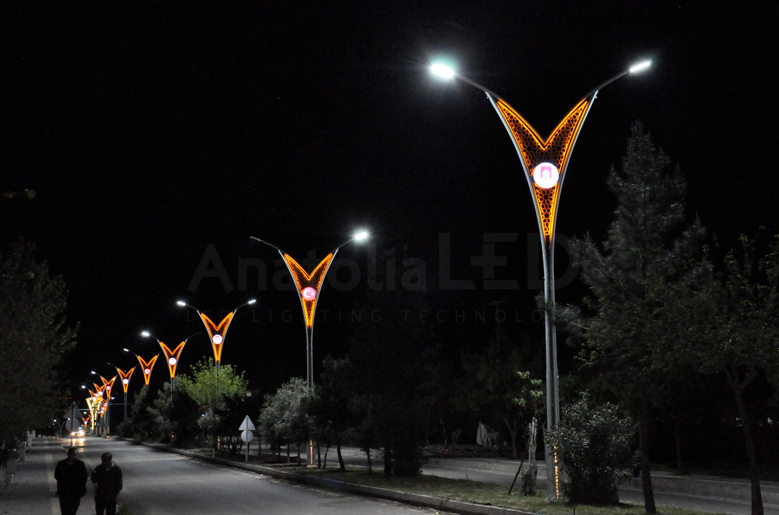 Anatolia LED | Mardin Derik Belediyesi Dekoratif Ledli Yol Aydınlatma Yapım İşi / 2019