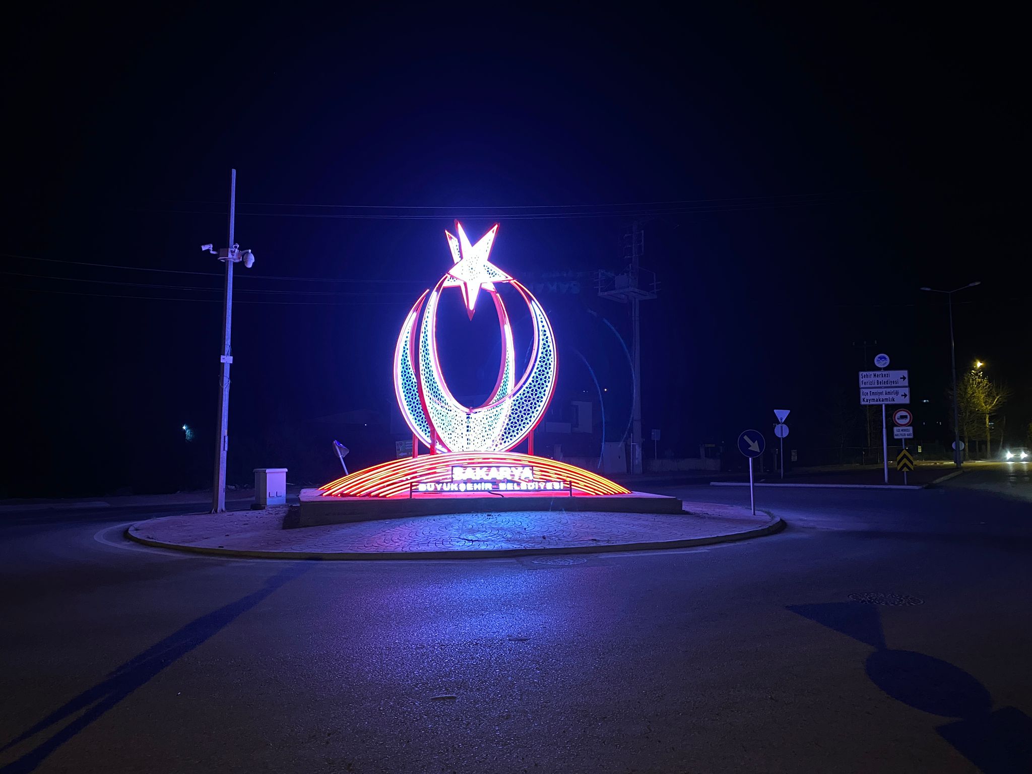 Anatolia LED | Sakarya Büyükşehir Belediyesi 6 Metre Gövde ve Motif Ledli Şehir Görseli Yapım İşi – 2023